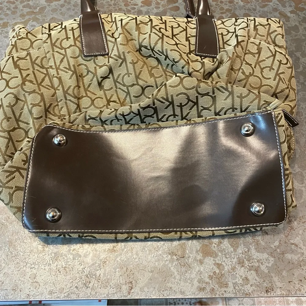 Calvin Klein Tote Bag Woman’s Purse multi Pockets Side pocket Shoulder Bag zip - Picture 8 of 16